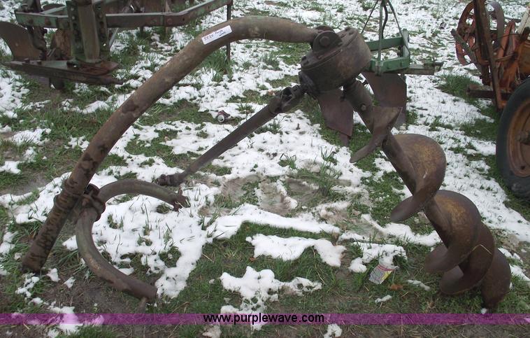 image for item 5520 Farm King post hole auger