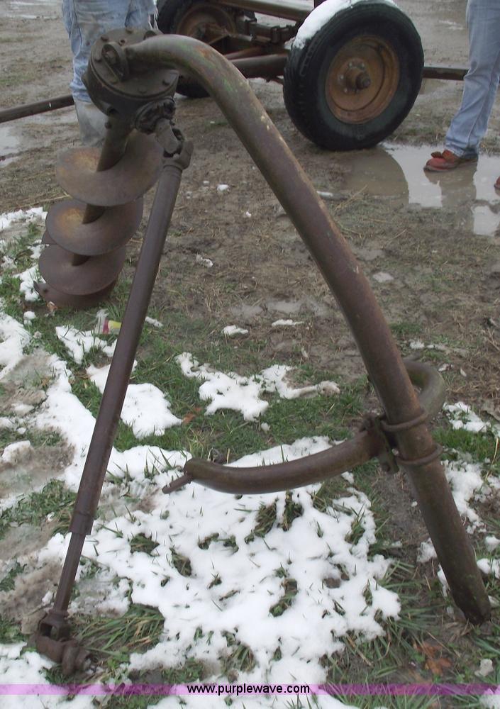 image for item 5520 Farm King post hole auger