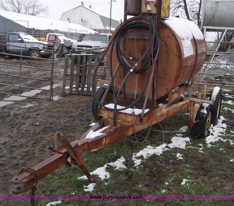 image for item 5521 500 gallon portable fuel tank