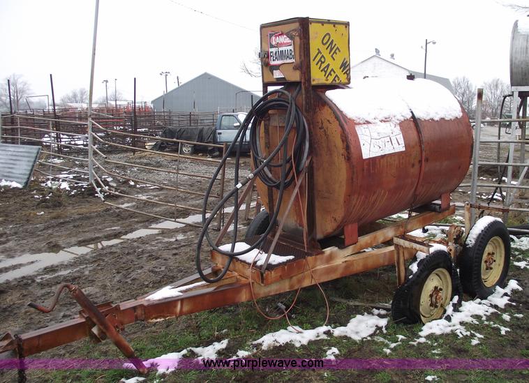 image for item 5521 500 gallon portable fuel tank