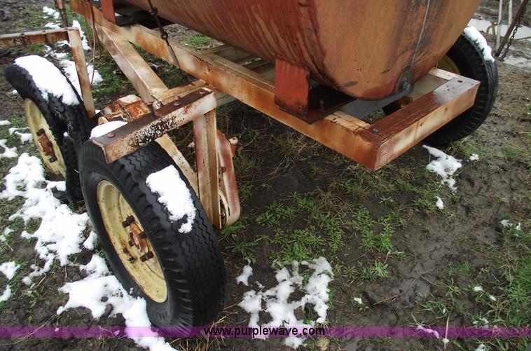 image for item 5521 500 gallon portable fuel tank