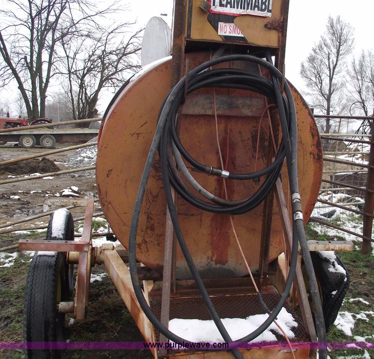 image for item 5521 500 gallon portable fuel tank