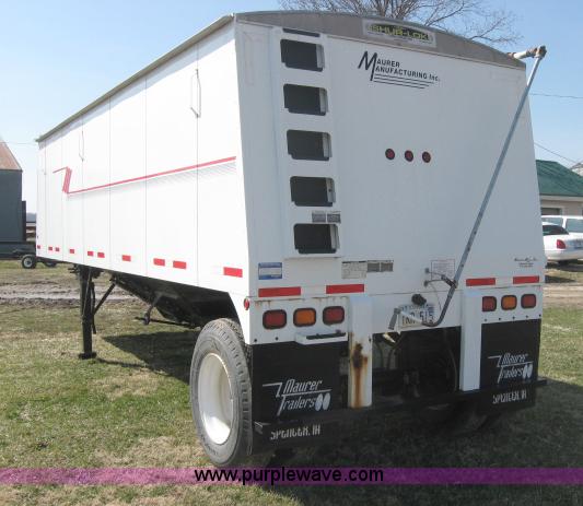 image for item 5930 1997 Maurer Mfg. grain hopper trailer