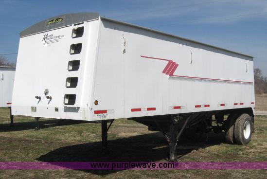 image for item 5931 1997 Maurer Mfg. grain hopper trailer
