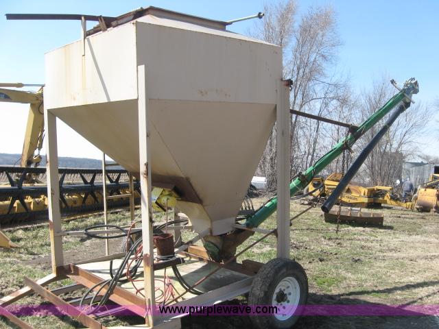 image for item 5938 Seed tender wagon