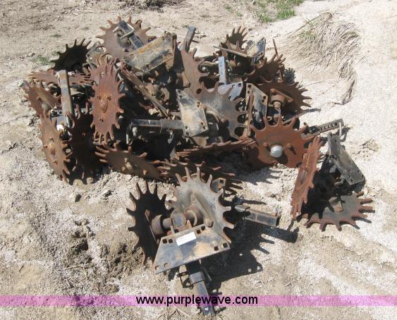 image for item 5941 Approx 20-24 Martin Industries no-till planter row cleaners
