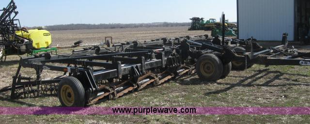 image for item 5949 2006 Precision Planting 3200 tillage harrow