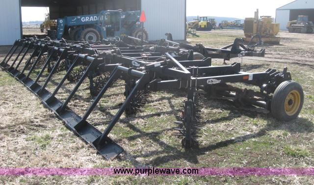 image for item 5949 2006 Precision Planting 3200 tillage harrow