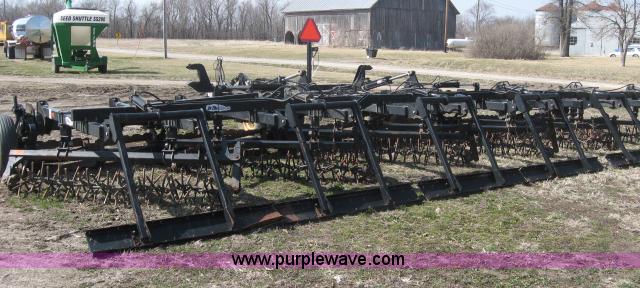 image for item 5949 2006 Precision Planting 3200 tillage harrow