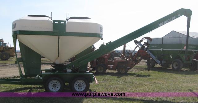 image for item 5950 Norwood 290 seed shuttle/tender