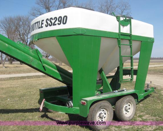 image for item 5950 Norwood 290 seed shuttle/tender
