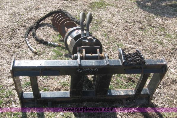 image for item 5952 2007 Caterpillar A19B post hole digger