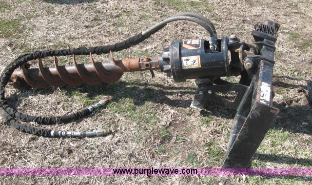 image for item 5952 2007 Caterpillar A19B post hole digger