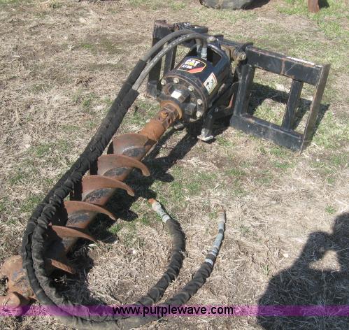 image for item 5952 2007 Caterpillar A19B post hole digger