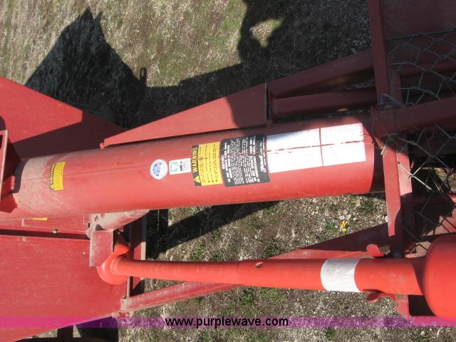 image for item 5956 Feterl 23090 grain cleaner