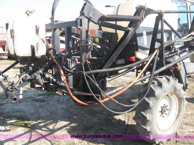 image for item 5957 2001 AGCO SpraCoupe 4440 sprayer