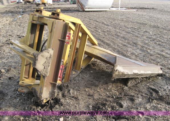 image for item 5974 O'Connell Farm drainage plow