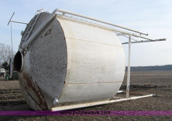 image for item 5975 Dennis Mfg. round overhead storage bin