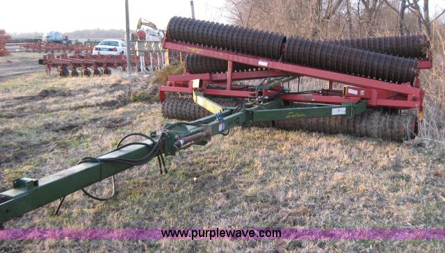 image for item 5985 Brillion XXL-184 pulverizer