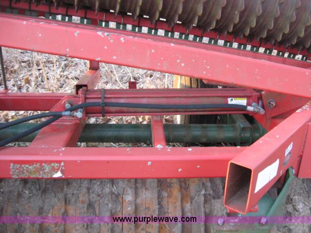 image for item 5985 Brillion XXL-184 pulverizer