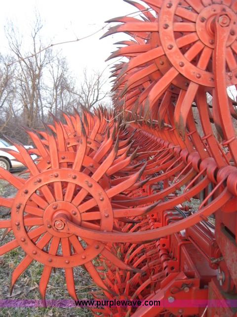 image for item 5986 Yetter 3541 folding rotary hoe