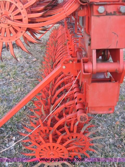 image for item 5986 Yetter 3541 folding rotary hoe