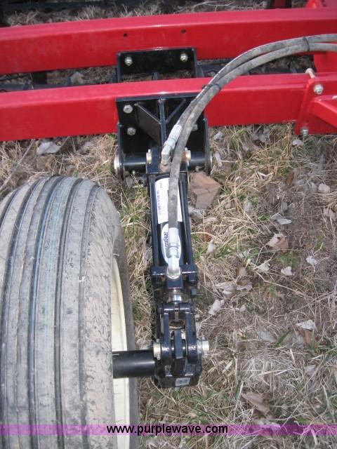 image for item 5987 2010 Unverferth 1225 rolling harrow