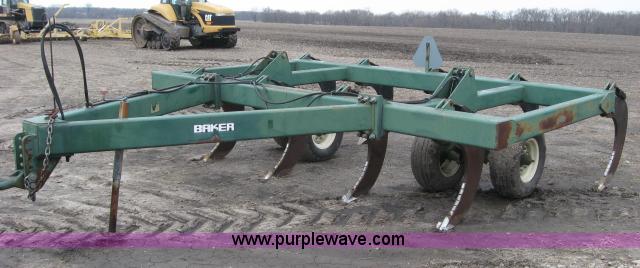 image for item 5989 Baker 450 chisel plow