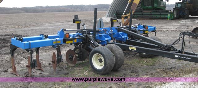 image for item 5990 Case/DMI 2500C deep tillage tipper/sub soiler