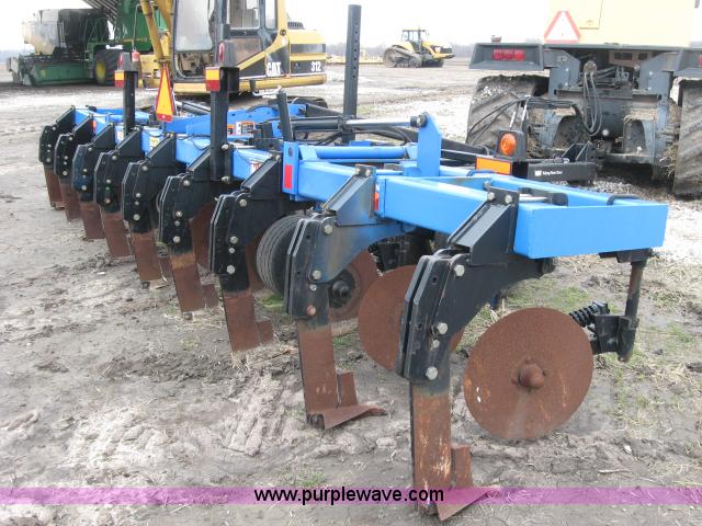 image for item 5990 Case/DMI 2500C deep tillage tipper/sub soiler