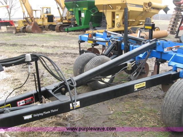 image for item 5990 Case/DMI 2500C deep tillage tipper/sub soiler