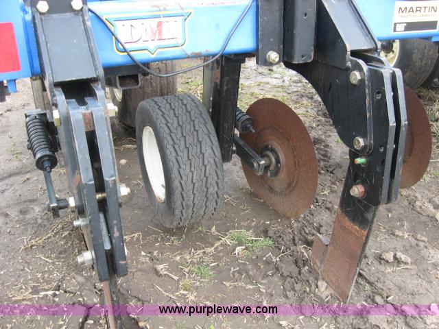 image for item 5990 Case/DMI 2500C deep tillage tipper/sub soiler