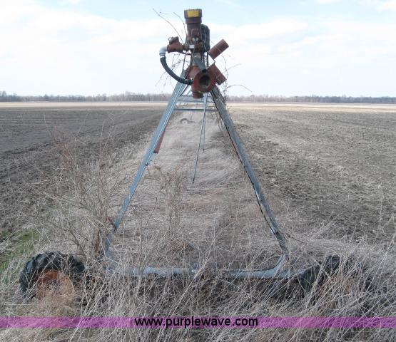 image for item 5993 Valley irrigation pivot