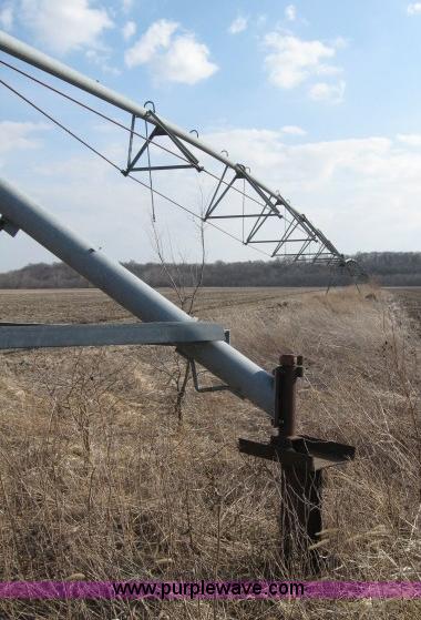 image for item 5994 Zimmatic irrigation pivot