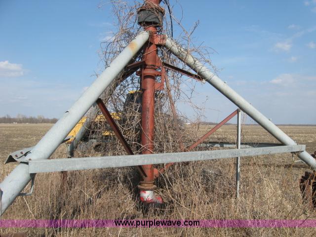 image for item 5994 Zimmatic irrigation pivot