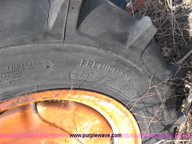 image for item 5994 Zimmatic irrigation pivot