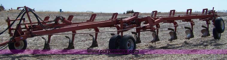 image for item 7324 Case nine bottom plow