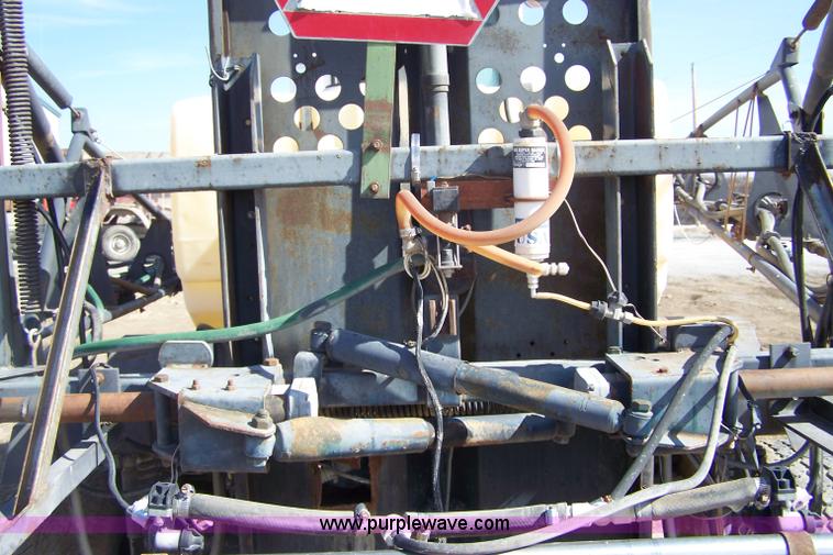 image for item 7331 1986 SpraCoupe 220 self propelled sprayer