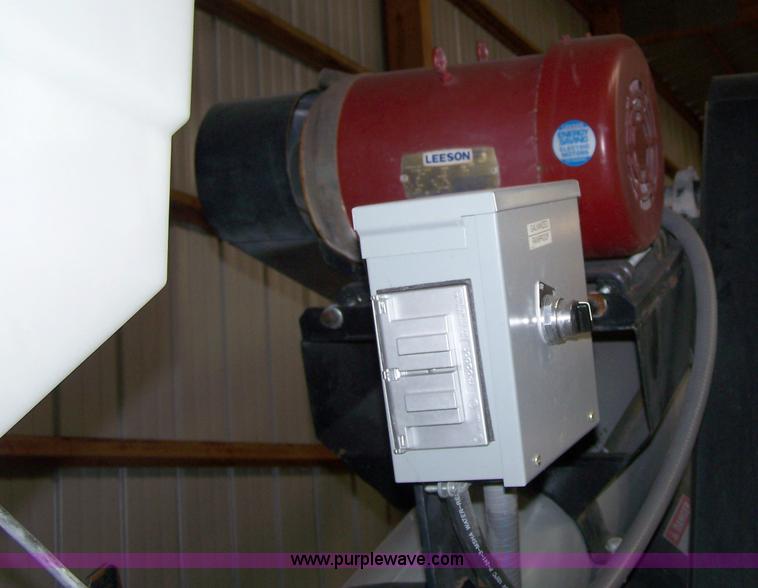 image for item 7366 Allgrain TC 1035 35' belt conveyor