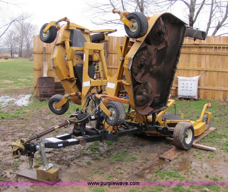 image for item 8411 Woods 9180RD mower