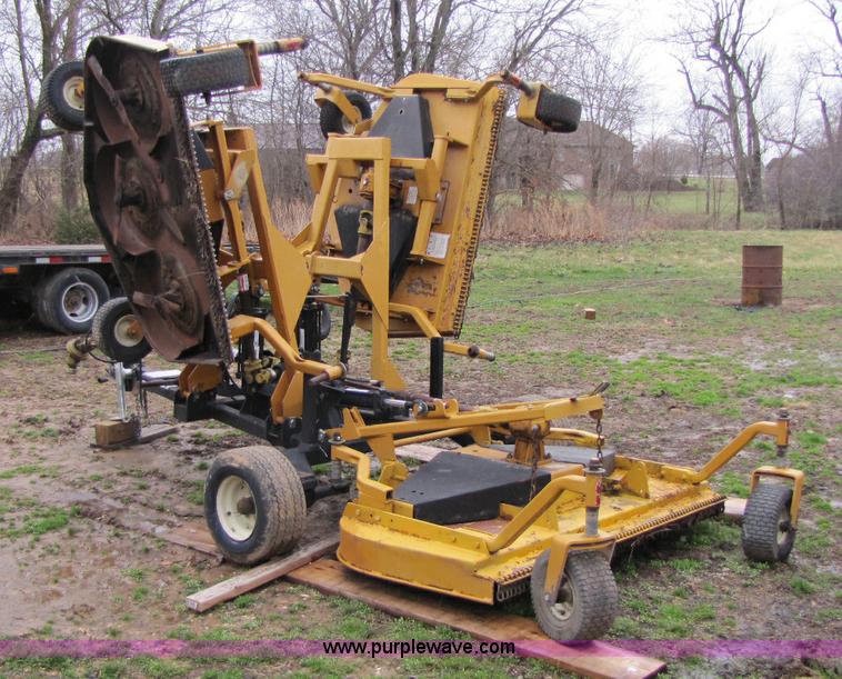 image for item 8411 Woods 9180RD mower