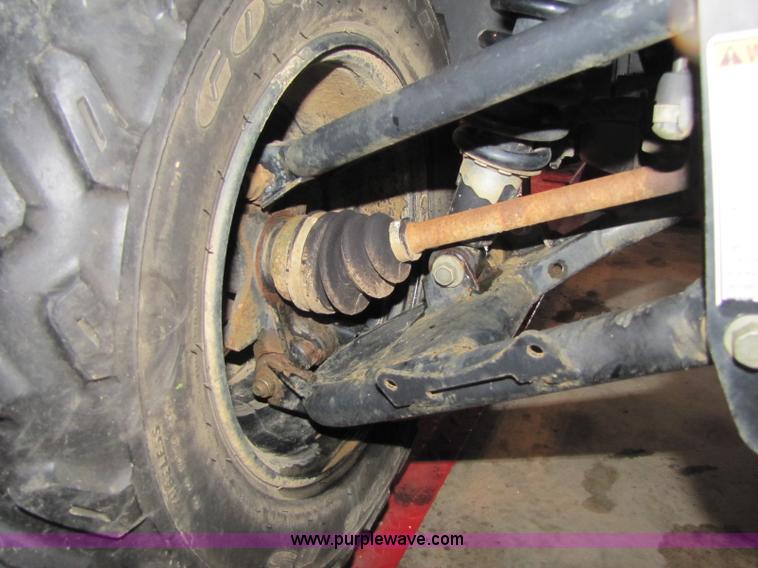 image for item 8412 2005 Yamaha Rhino 660 4x4 Exploring Edition utility vehicle