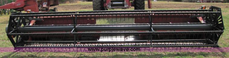 image for item 8720 1996 Case IH 1020 flex header
