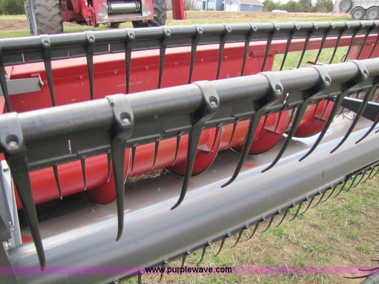 image for item 8720 1996 Case IH 1020 flex header