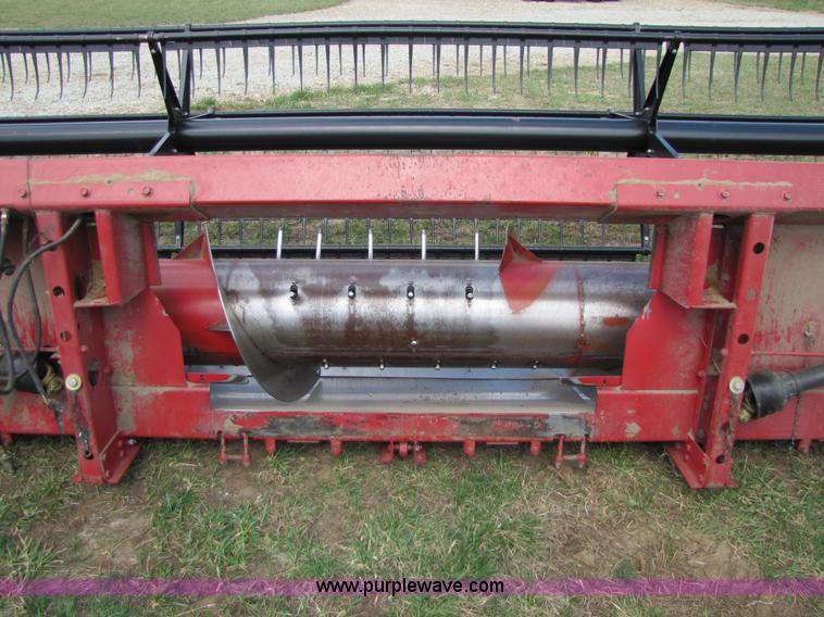 image for item 8720 1996 Case IH 1020 flex header