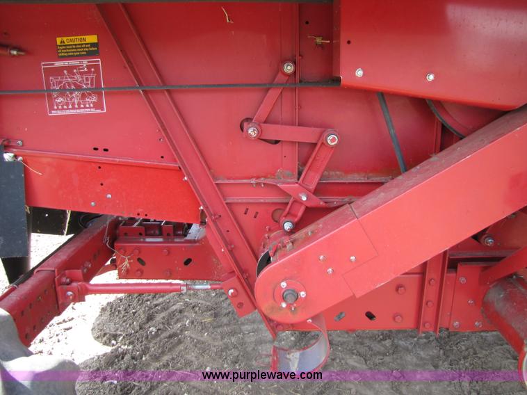 image for item 8727 1994 Case IH 1644 axle-flow combine