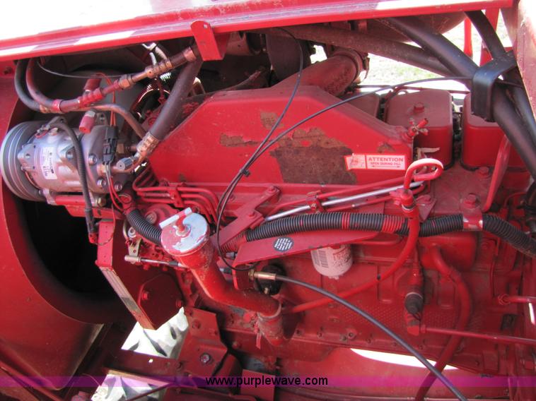 image for item 8727 1994 Case IH 1644 axle-flow combine