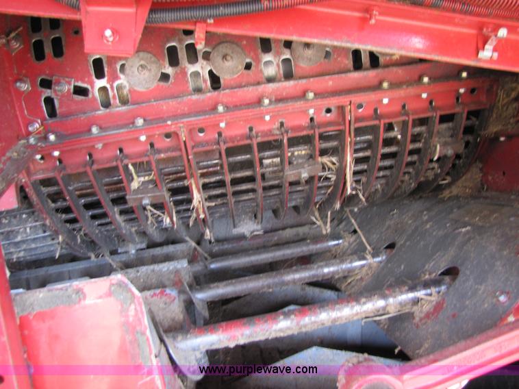 image for item 8727 1994 Case IH 1644 axle-flow combine
