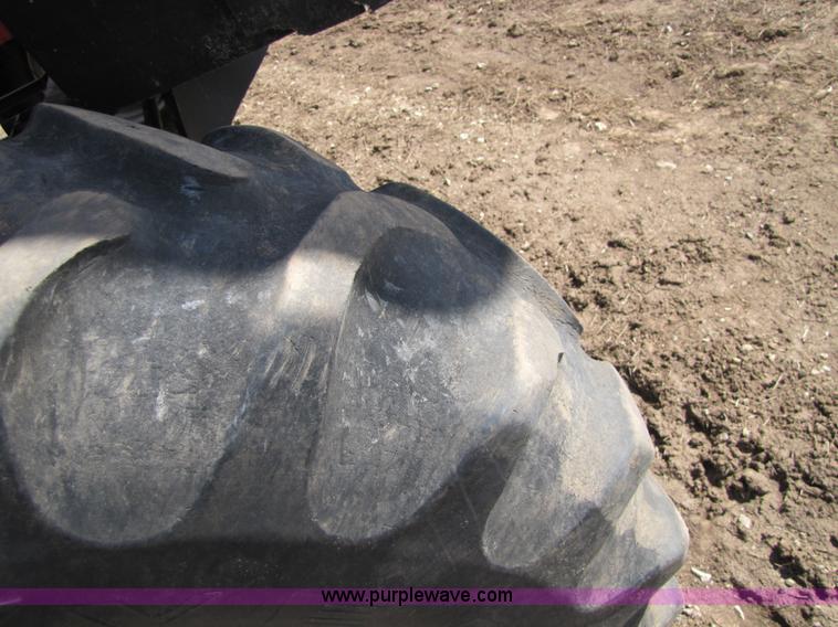 image for item 8727 1994 Case IH 1644 axle-flow combine