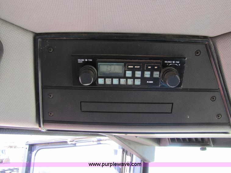 image for item 8727 1994 Case IH 1644 axle-flow combine